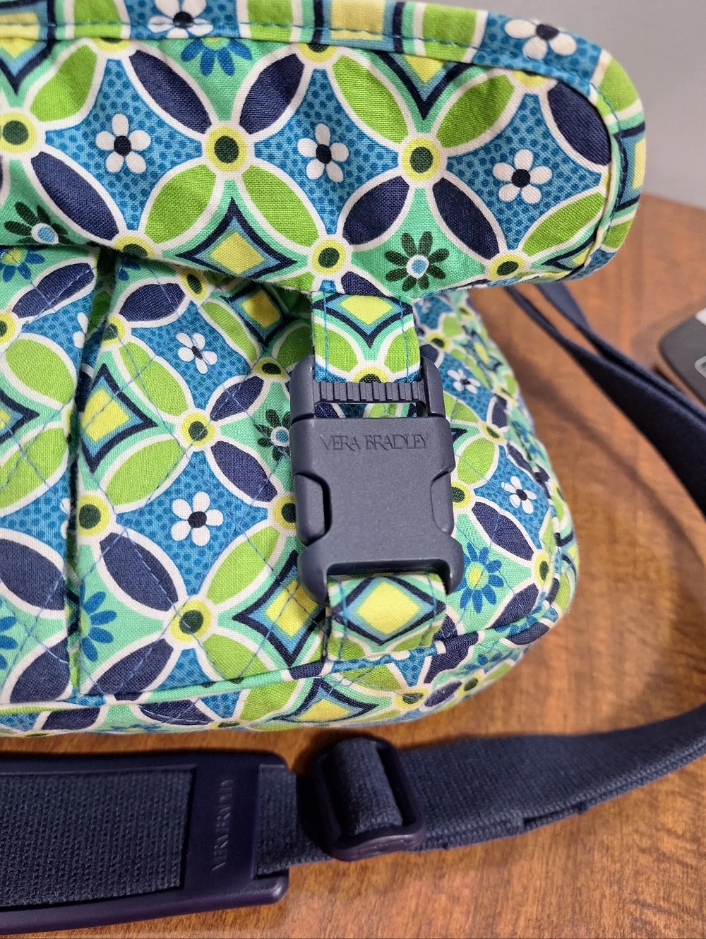 Vera Bradley Messenger Bag Adj  Blue Green Daisy Daisy Travel Laptop Retired